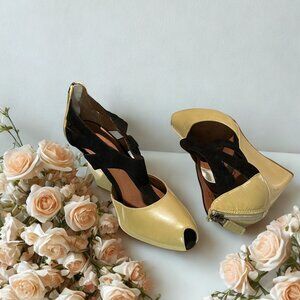 No 704 b - Never Worn Cream Patent and Black Suede Wedge Shoe - Size 10